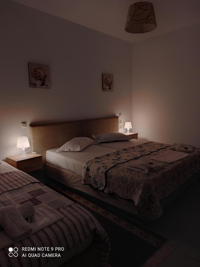 Sofias Hotel Ioannina Bagian luar foto
