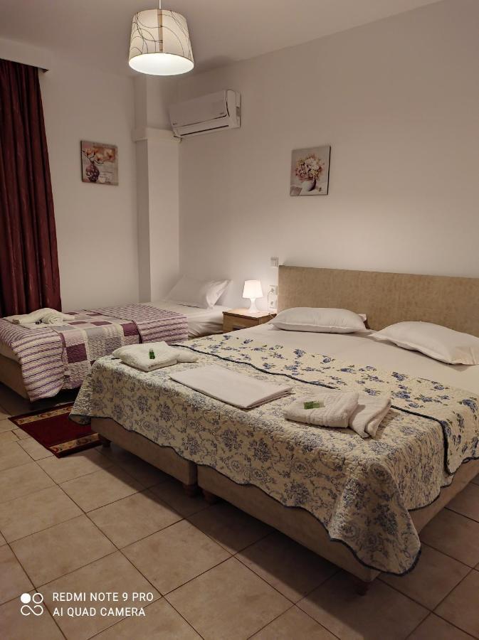 Sofias Hotel Ioannina Bagian luar foto